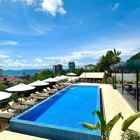 Onederz Sihanoukville - 10 Mins Walk From The Tourism Pier Buitenkant foto