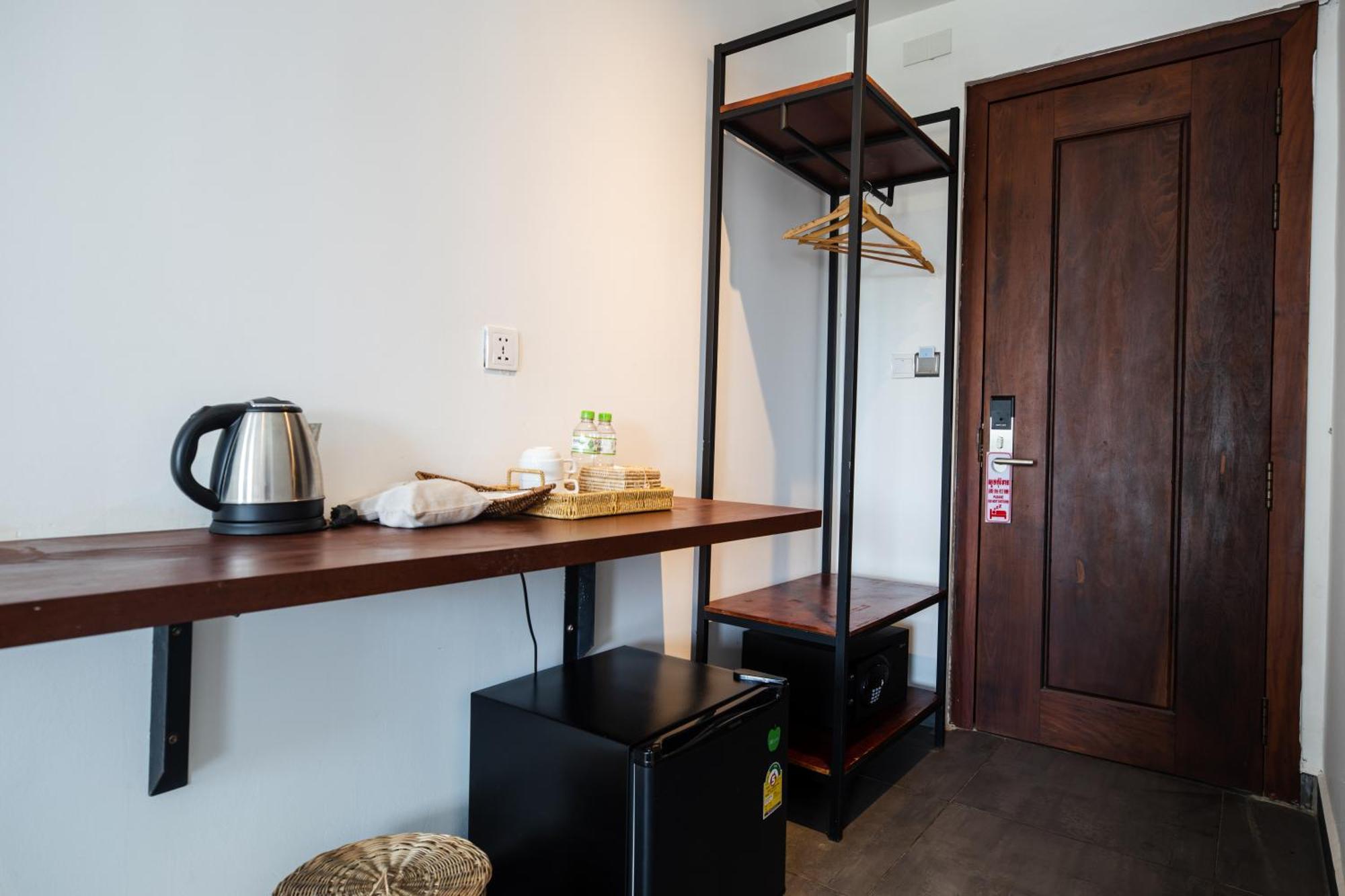 Onederz Sihanoukville - 10 Mins Walk From The Tourism Pier Kamer foto